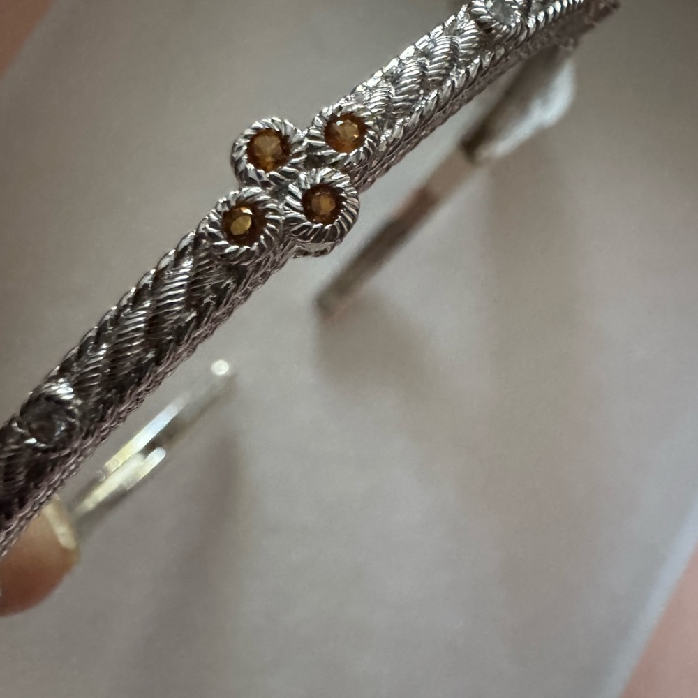NWT Judith Ripka silver 925 hinged bracelet with Citrine stones Size 7 1/4“